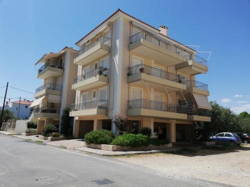Gallery image of Efi Apartment in Paralion astros