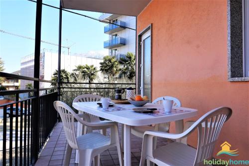 Gallery image of CASA GARDA BLU in Riva del Garda