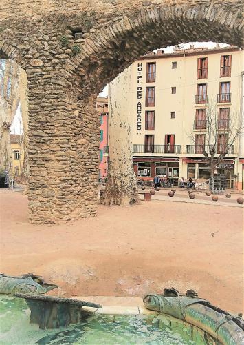 Hotel des Arcades