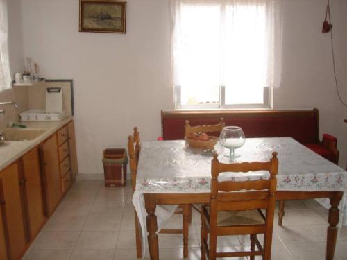 A kitchen or kitchenette at House with Sea View close to Platanias