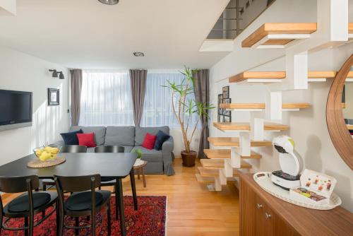ASTUDIO SUITES