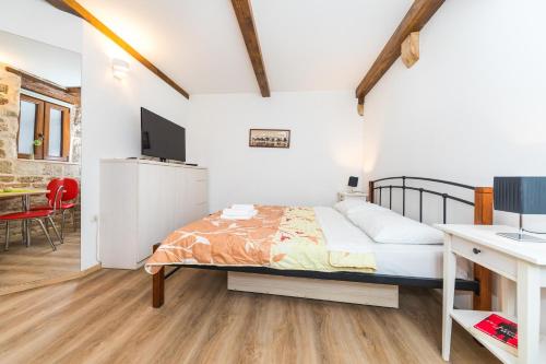 Studio Apartment First Vestibul, Heart of Split