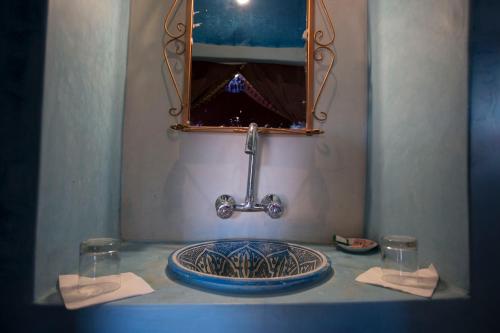 Koupelna v ubytování Auberge Sahara Garden