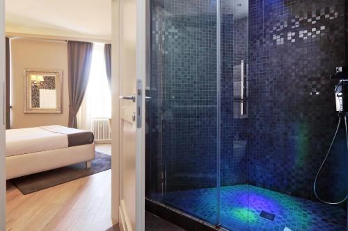 O baie la Sistina Twentythree luxury rooms