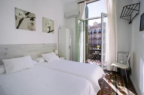 Hostal Eixample photo 1