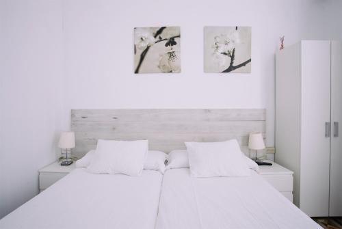 Hostal Eixample photo 41