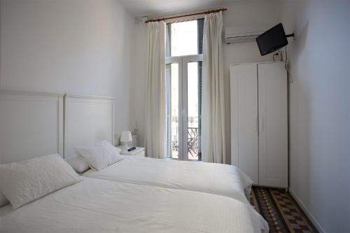 Hostal Eixample photo 38