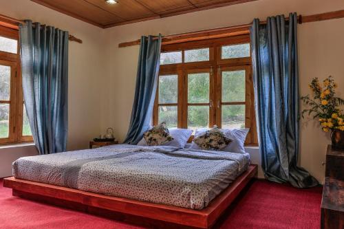Кровать или кровати в номере Sumdo saspotse farmstay