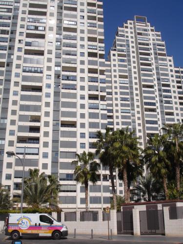 Gemelos 26 - Zand Properties