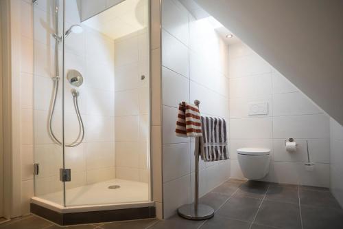 Ένα μπάνιο στο AD1716 Apartments