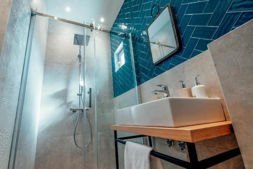 Salle de bains dans l'établissement Miha Luxury Apartment