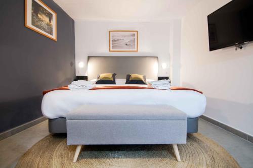 Säng eller sängar i ett rum på Welcomer Apartments Valencia