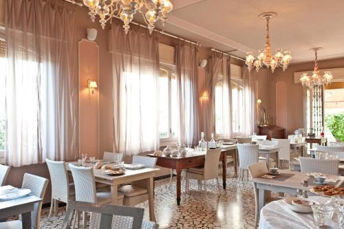 Gallery image of Hotel Stresa in Cesenatico