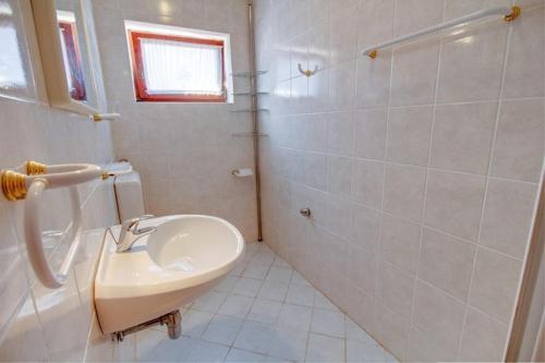 Fotografie z fotogalerie ubytování Apartment in Mali Losinj 14826 v destinaci Mali Lošinj