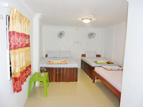 Gallery image of Elephant Guesthouse in Koh Rong Island