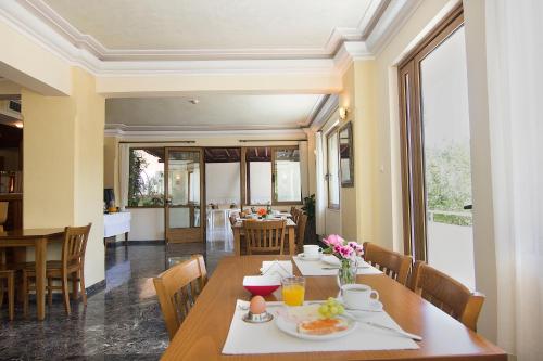 Nápoje v ubytování HOTEL STOUPA