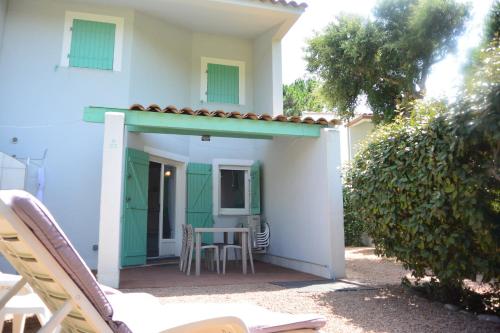 St CYPRIEN D23