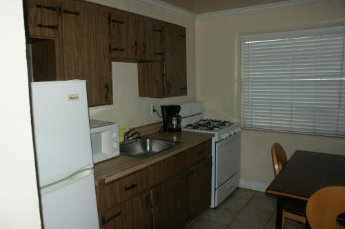 Cucina o angolo cottura di Sea Vista Motel