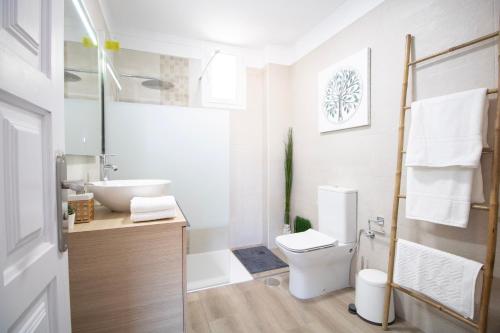 Koupelna v ubytování Tabaiba Premier Views Apartment