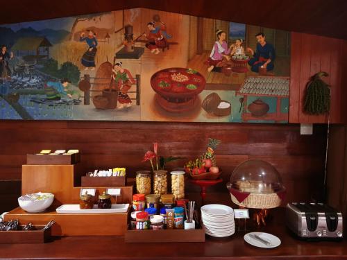 Đồ ăn tại/gần resort