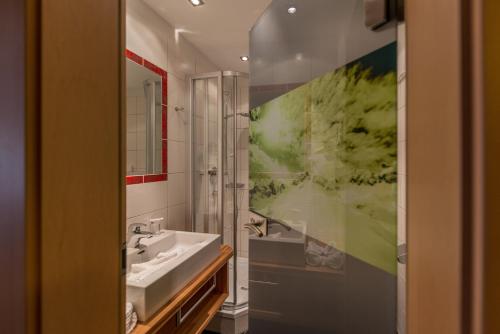 Un baño de Hotel Rösslhof
