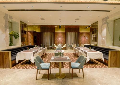 Χώρος καθιστικού στο Rocks Hotel & Casino