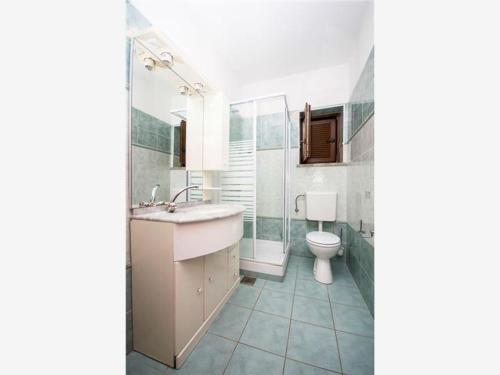 Koupelna v ubytování Apartmani Marica