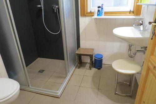 Ett badrum på Haus Süskewiet