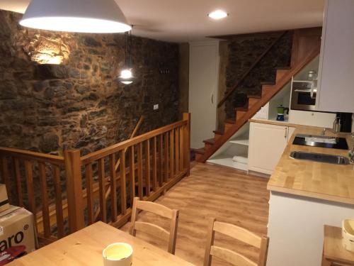Kuchyňa alebo kuchynka v ubytovaní Bonita Casa en Pontedeume