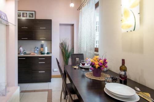 Kuchyň nebo kuchyňský kout v ubytování Abra Apartment
