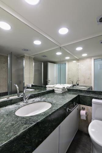 Vannituba majutusasutuses Netanya SeaView ApartHotel