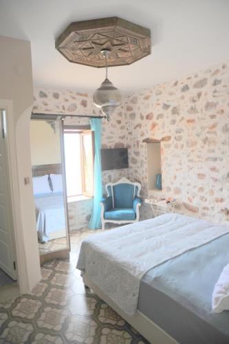 Letto o letti in una camera di Lemon Villa Hotel