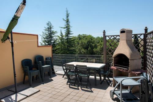 M213 - Marcelli, trilocale con ampio terrazzo panoramico