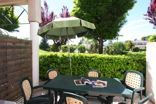 Zahrada ubytování Le Champ d'Eysson Aparthotel