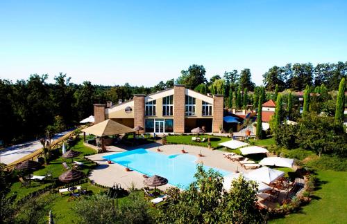 an aerial view of a resort with a swimming pool at Assia Spa in Fucecchio