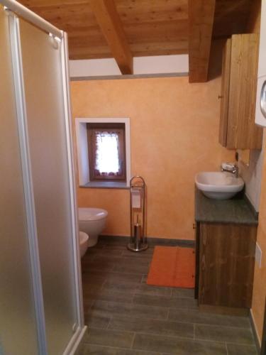 Bilik mandi di maison Venoir2