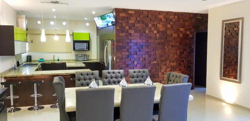 Una cocina o cocineta en Suites Lagunas