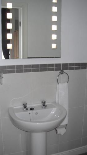 Ένα μπάνιο στο Burleigh Guest House