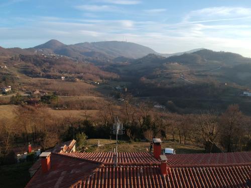 a view of a valley with mountains in the background at Ca' Tobia in Teolo
