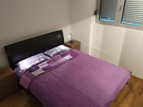 Voodi või voodid majutusasutuse Apartments Svilen Konac toas
