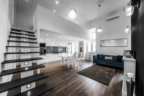 Central Elegance Aircon Apartment