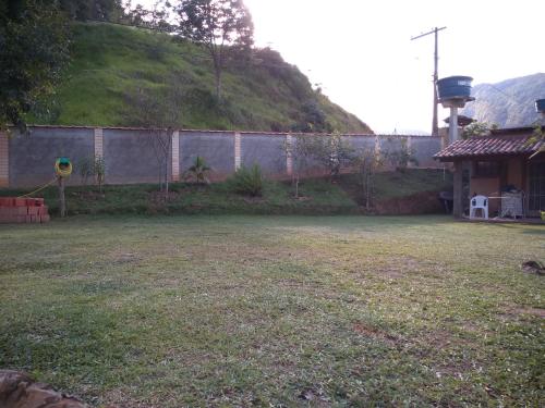 シャレーから撮影された、または一般的な山の景色