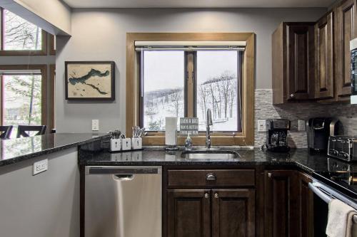610 Disciples Village Condo – Photos 2