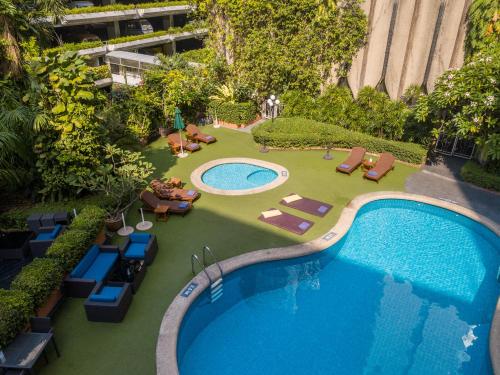 Hotel The Tawana Bangkok Thailand Booking Com Hotel The Tawana Bangkok Thailand Booking Com