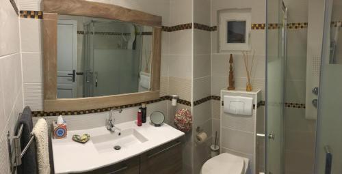 Ванная комната в LA RESPELIDANE