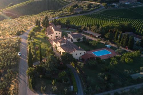 Bazén v ubytování Agriturismo Il Torriano nebo v jeho okolí