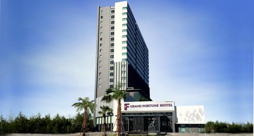 Gallery image of Grand Fortune Hotel Nakhon Si Thammarat in Nakhon Si Thammarat