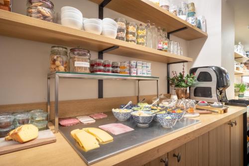 Nourriture dans l'hôtel ou à proximité