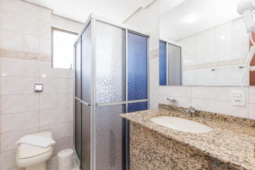 Ένα μπάνιο στο Hotel Letto Caxias