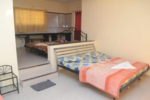 Gallery image of Purvaj Vastalya in Kolhapur